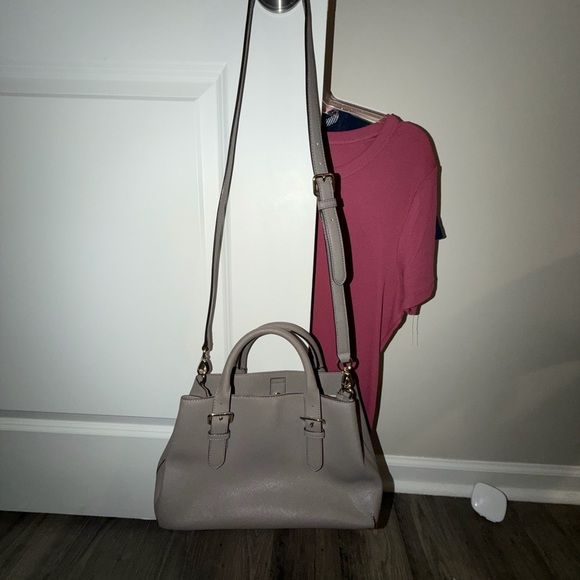 Kate Spade - Picture 3 of 11